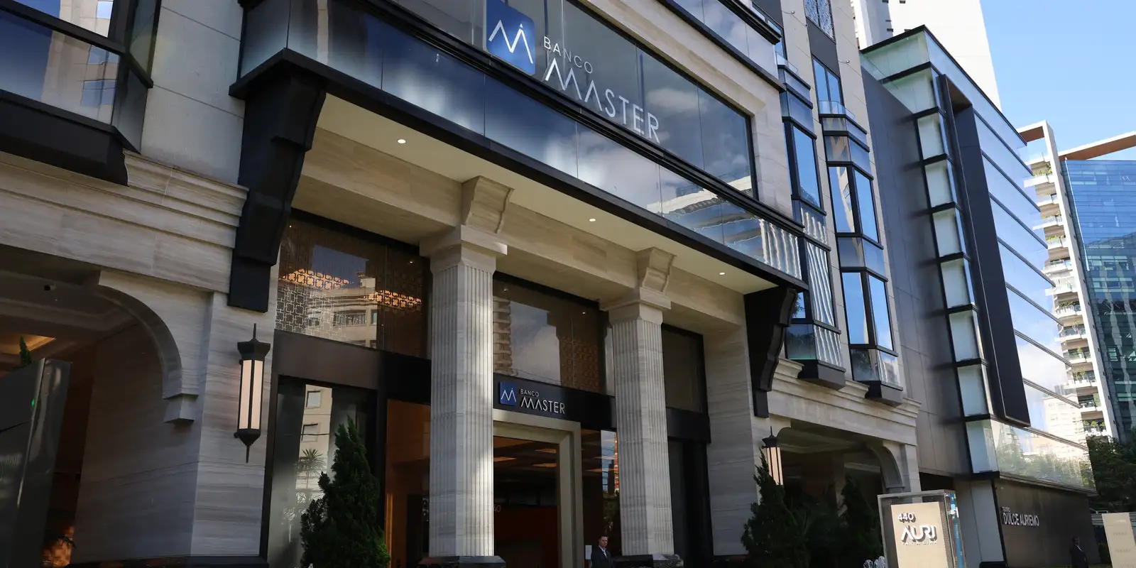 Decisão do STF: Mendonça Desobriga Ex-Sócio do Banco Master de Depor na CPMI do INSS