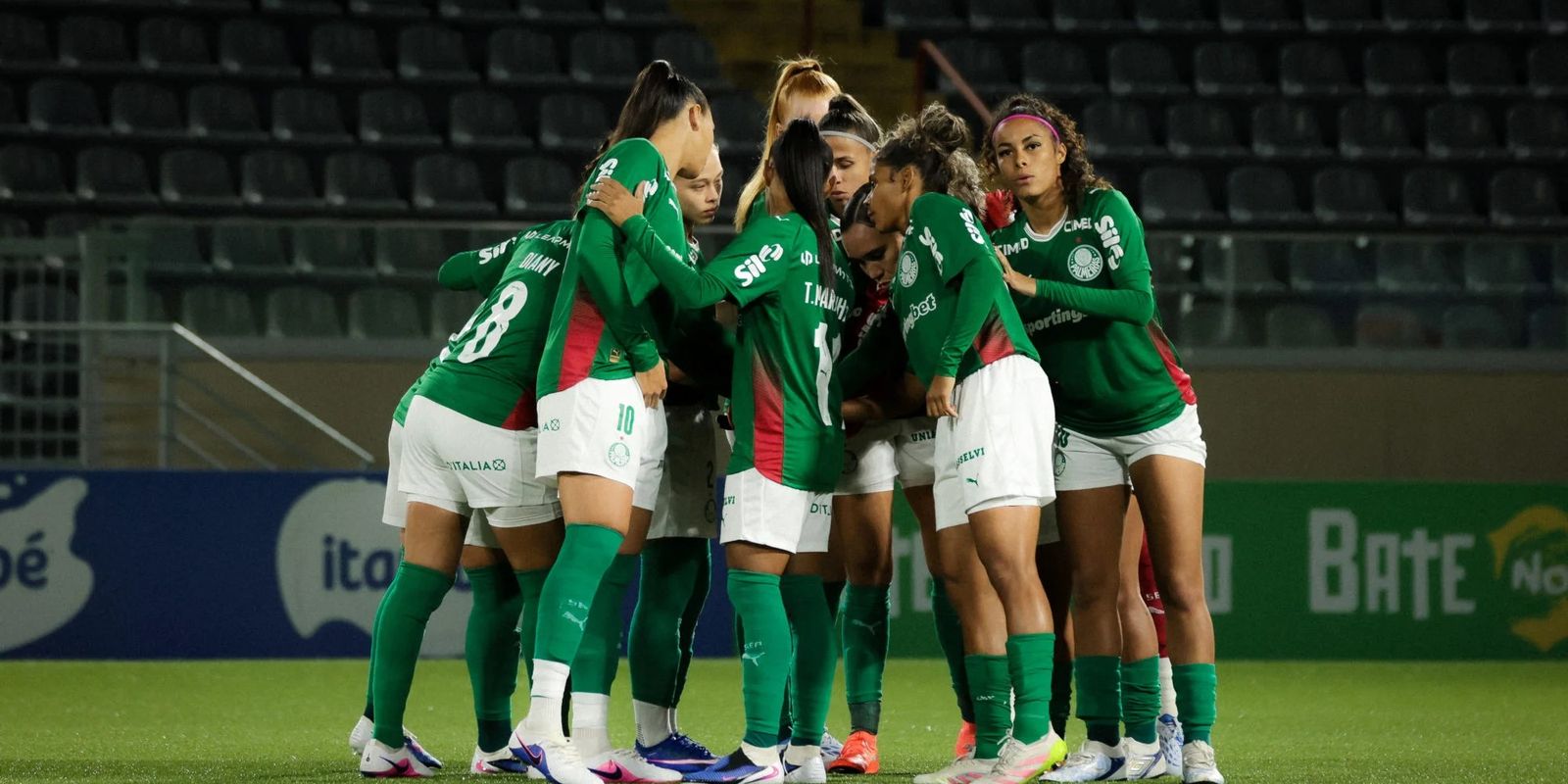 Palmeiras Vence Botafogo e Reduz Diferença para a Liderança no Brasileirão Feminino