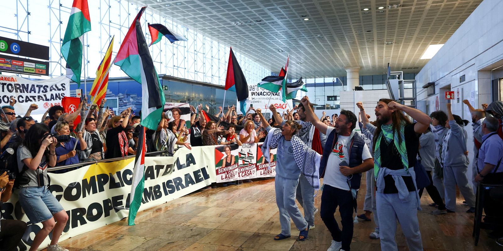 Protestos em Bilbao: Ações Policiais e Alegações Não Verificadas de Abusos Contra Ativistas da Flotilha de Gaza