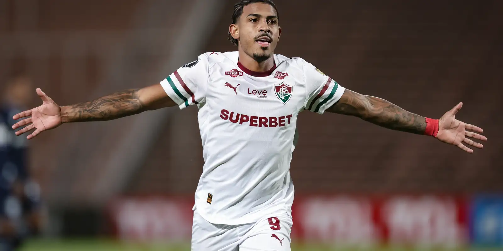 Cenário Hipotético: Fluminense Conquista Empate na Argentina e Mantém Viva a Esperança na Libertadores 2026