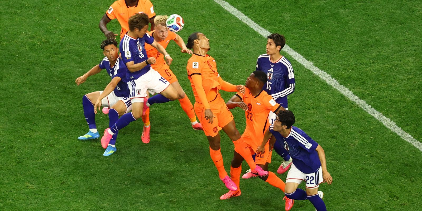 Análise de Cenário Hipotético: Japão e Holanda Empatam em Jogo Fictício do Grupo F de uma Copa