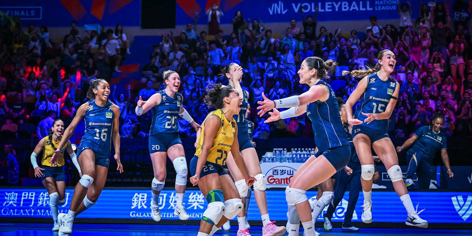 Cenário Hipotético para 2026: Brasil Supera Itália e Avança à Final da Liga das Nações de Vôlei Feminino