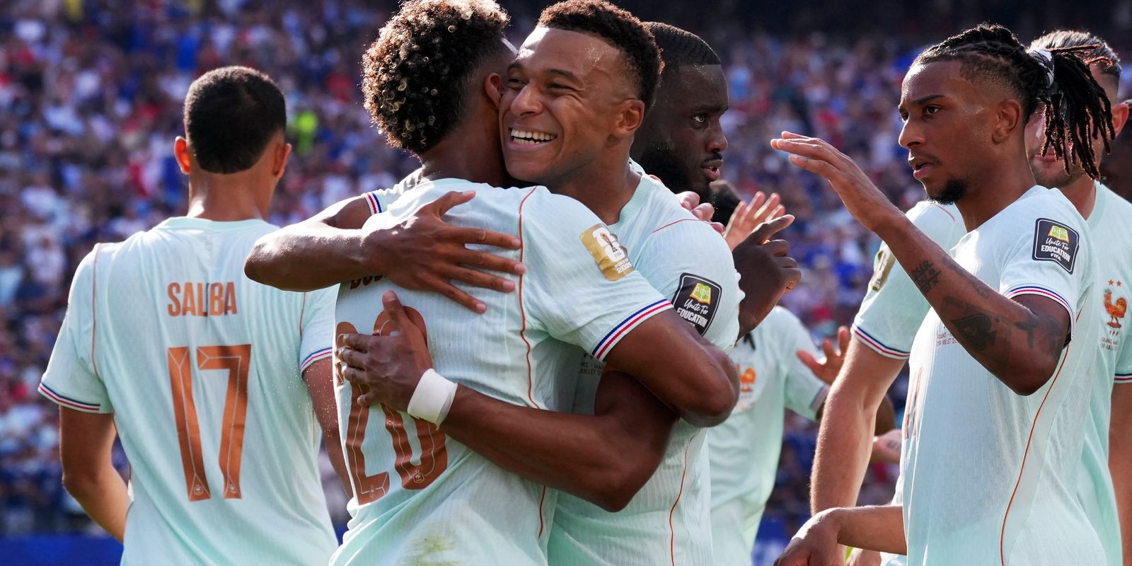 Análise Hipotética: Copa do Mundo de 2026 Reuniria Apenas Campeões nas Semifinais, Recriando Cenário de 1990