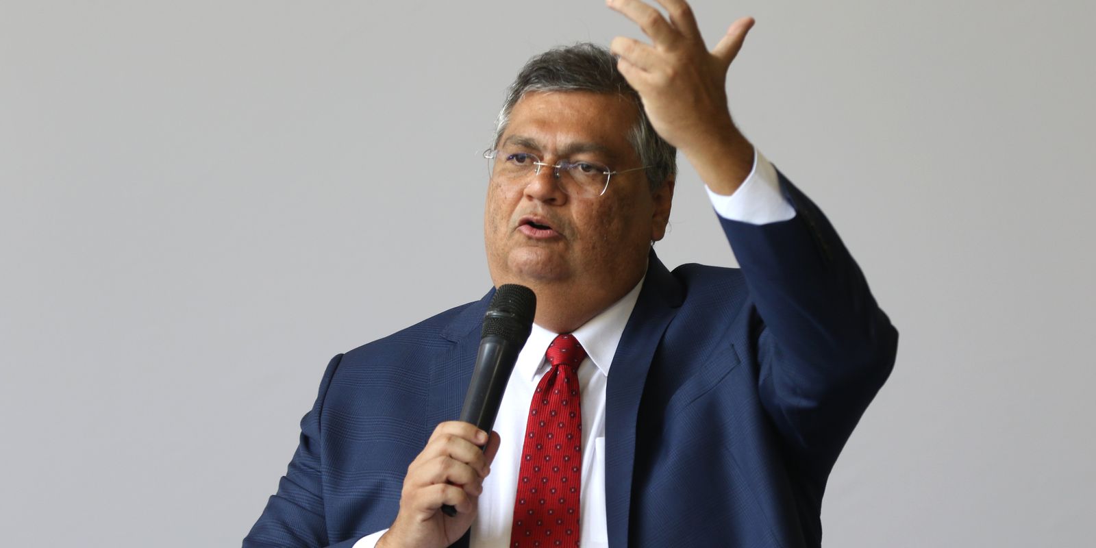 STF Bloqueia Bens de Valdemar Costa Neto por Suspeitas de Irregularidades em Emendas: Apurações em Andamento