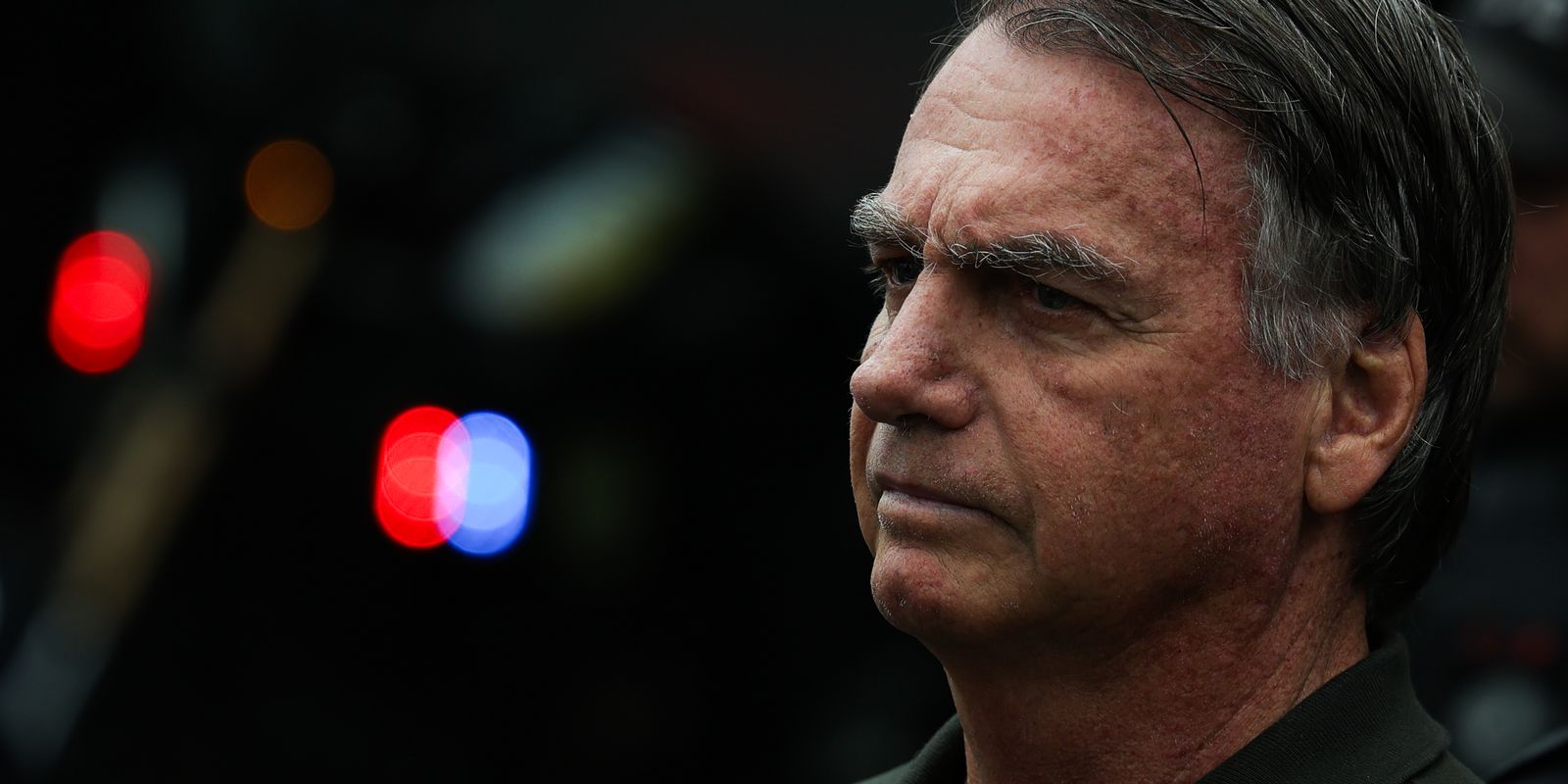 Defesa de Bolsonaro Pede ao STF Permissão para Consulta Odontológica com a Nora