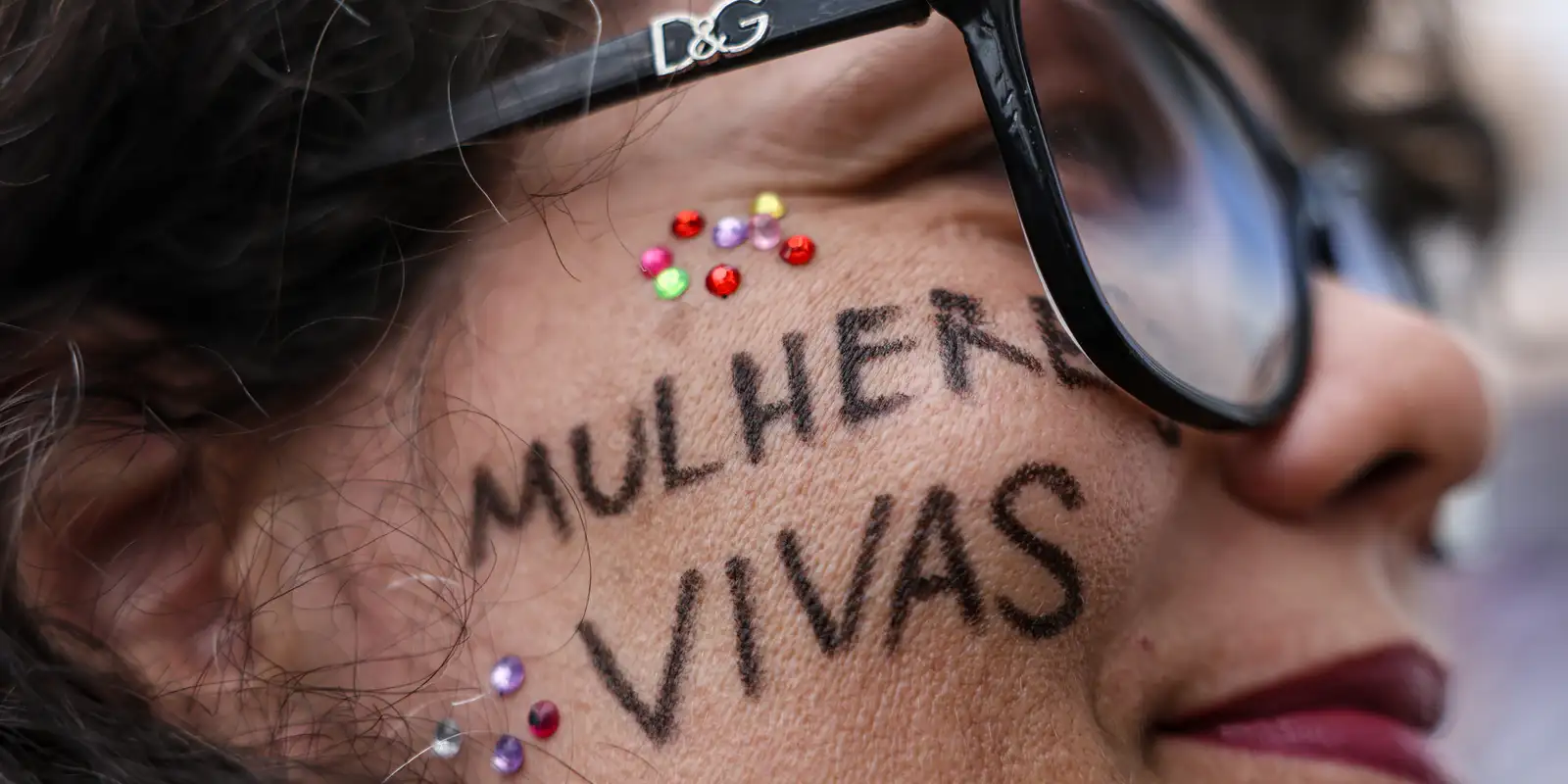 Ex-Policial Civil do Rio Condenado a 28 Anos por Feminicídio