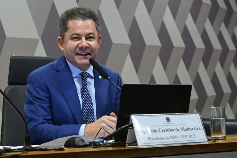 cezinha-de-madureira-investigado-pf